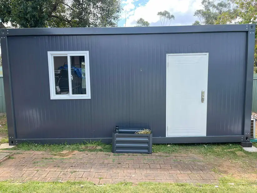 470728337_1624765968464604_5718407434900226999_n_1.webp SMALL PREFAB CONTAINER HOME DIY KIT