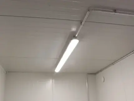 20′ INSULATED CONTAINER